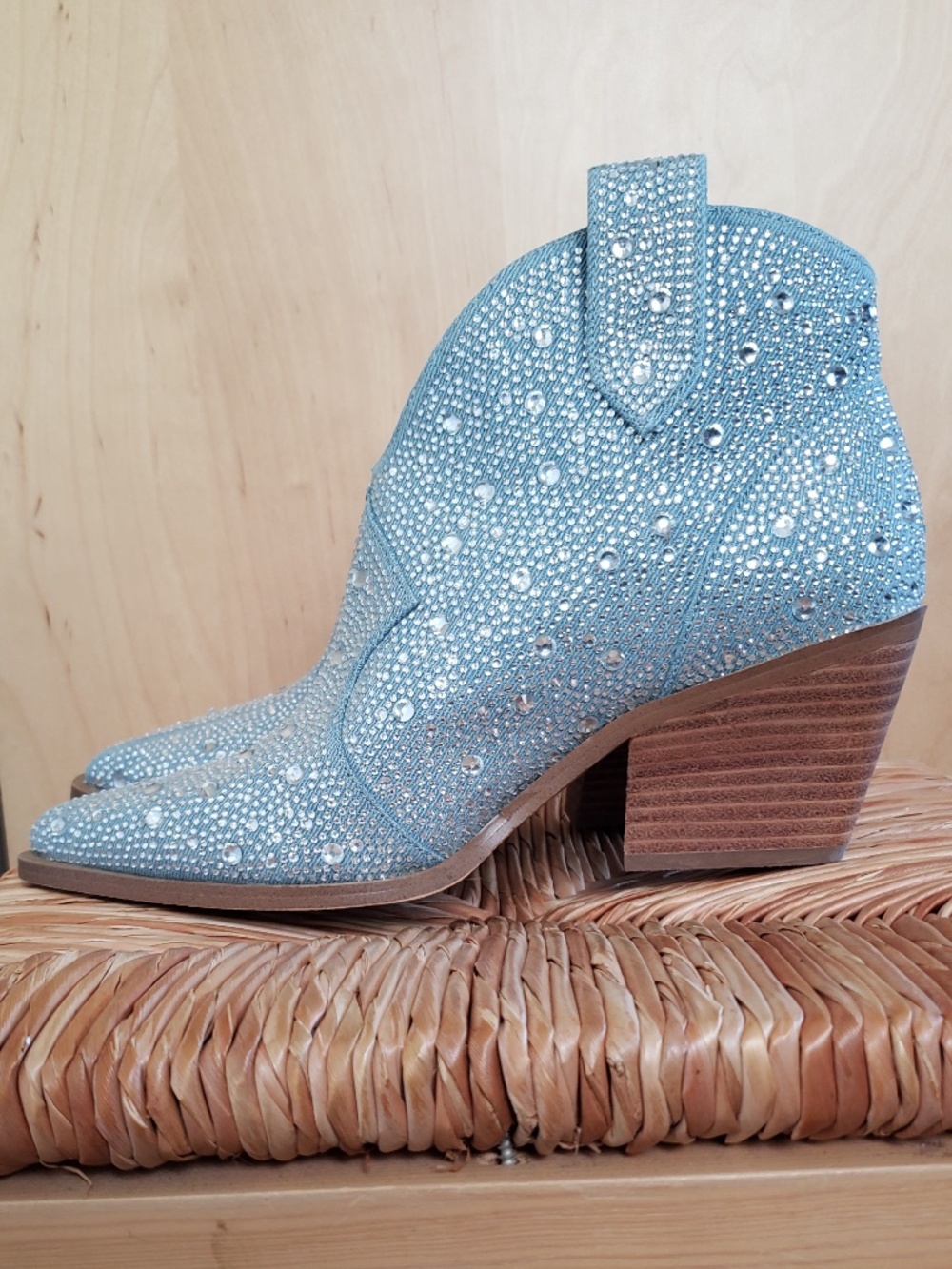 Jessica Simpson Rhinestone Embellished Bootie Size 7.5 NEW